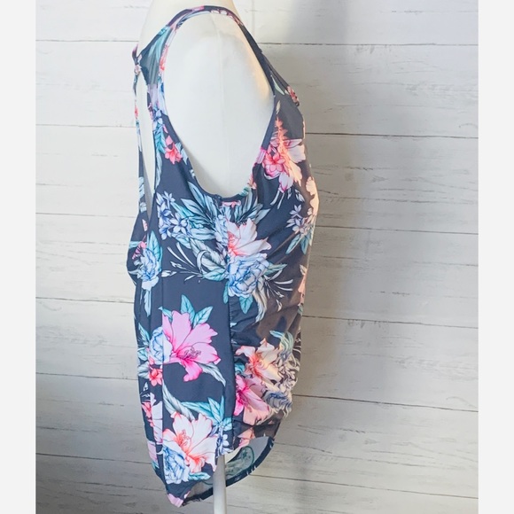 NWOT Emerald Bay blue floral swimsuit Sz 24 - Picture 3 of 8